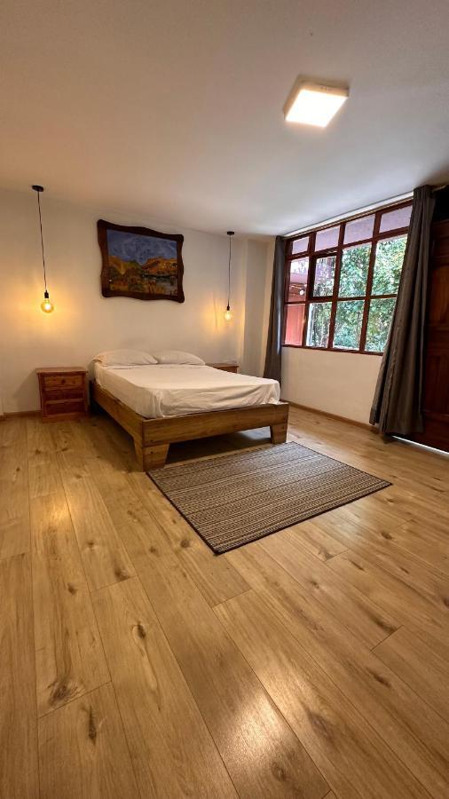 Campus Residencias Bed and Breakfast Quito Buitenkant foto
