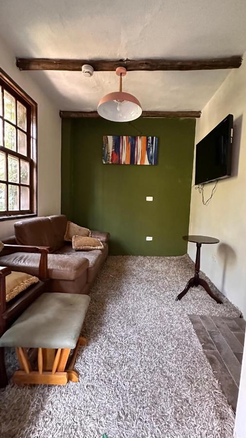 Campus Residencias Bed and Breakfast Quito Buitenkant foto