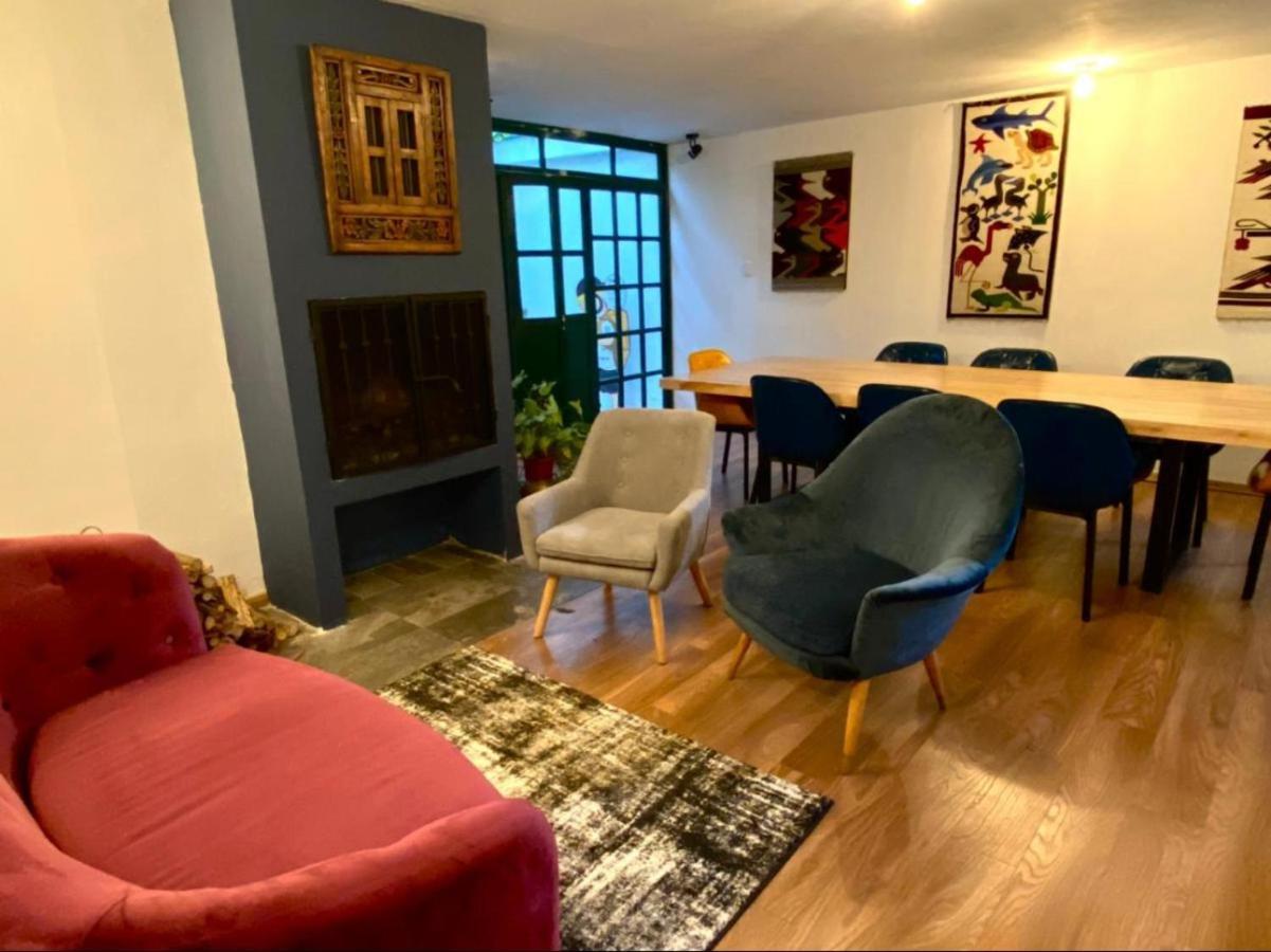 Campus Residencias Bed and Breakfast Quito Buitenkant foto