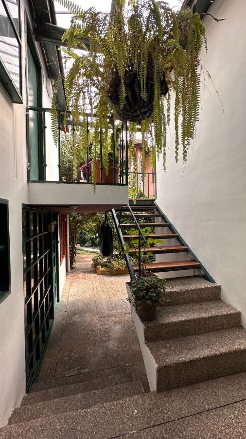 Campus Residencias Bed and Breakfast Quito Buitenkant foto