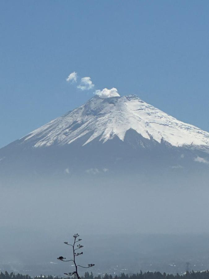 Campus Residencias Bed and Breakfast Quito Buitenkant foto