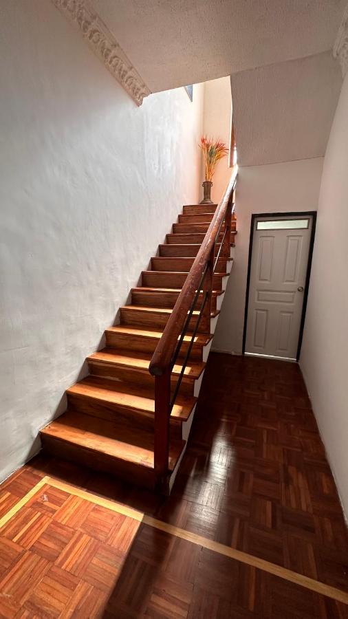 Campus Residencias Bed and Breakfast Quito Buitenkant foto