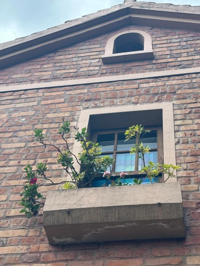 Campus Residencias Bed and Breakfast Quito Buitenkant foto